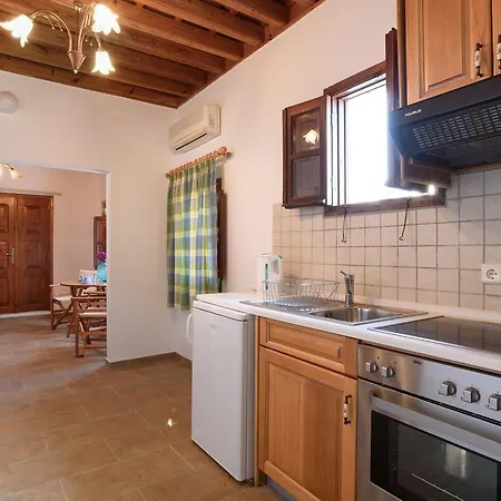 Meandros Suites Lindos (Rhodes)
