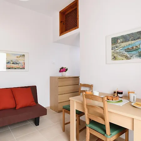 Meandros Suites Apartamento *