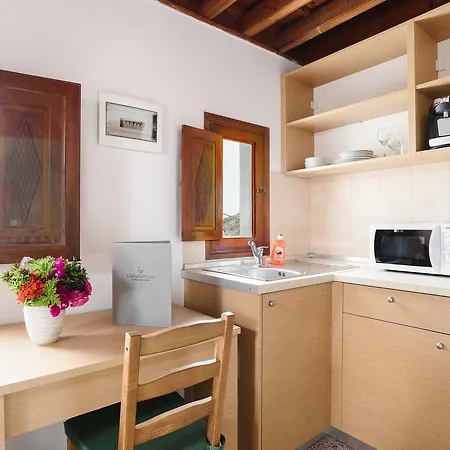 Meandros Suites Apartamento Líndos